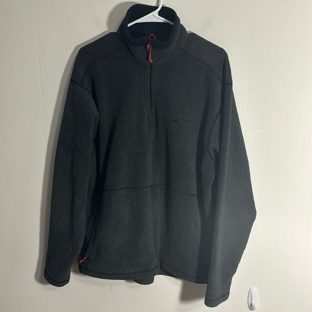 Men’s AE77 Performance Fleece Sz Small American Eagle see measurements